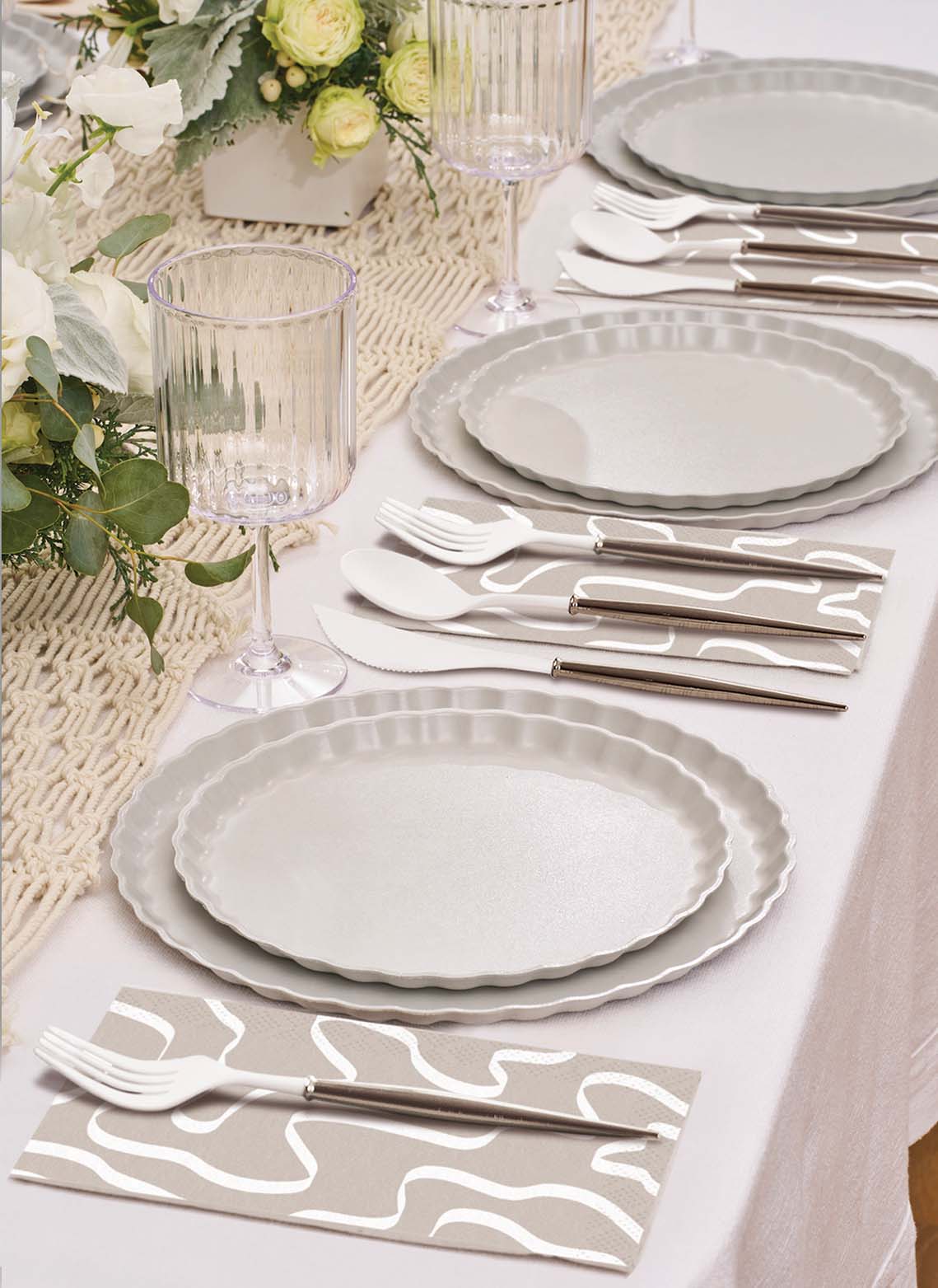 Silver Bella Assorted Plastic Cutlery, 24pc (Service for 8)