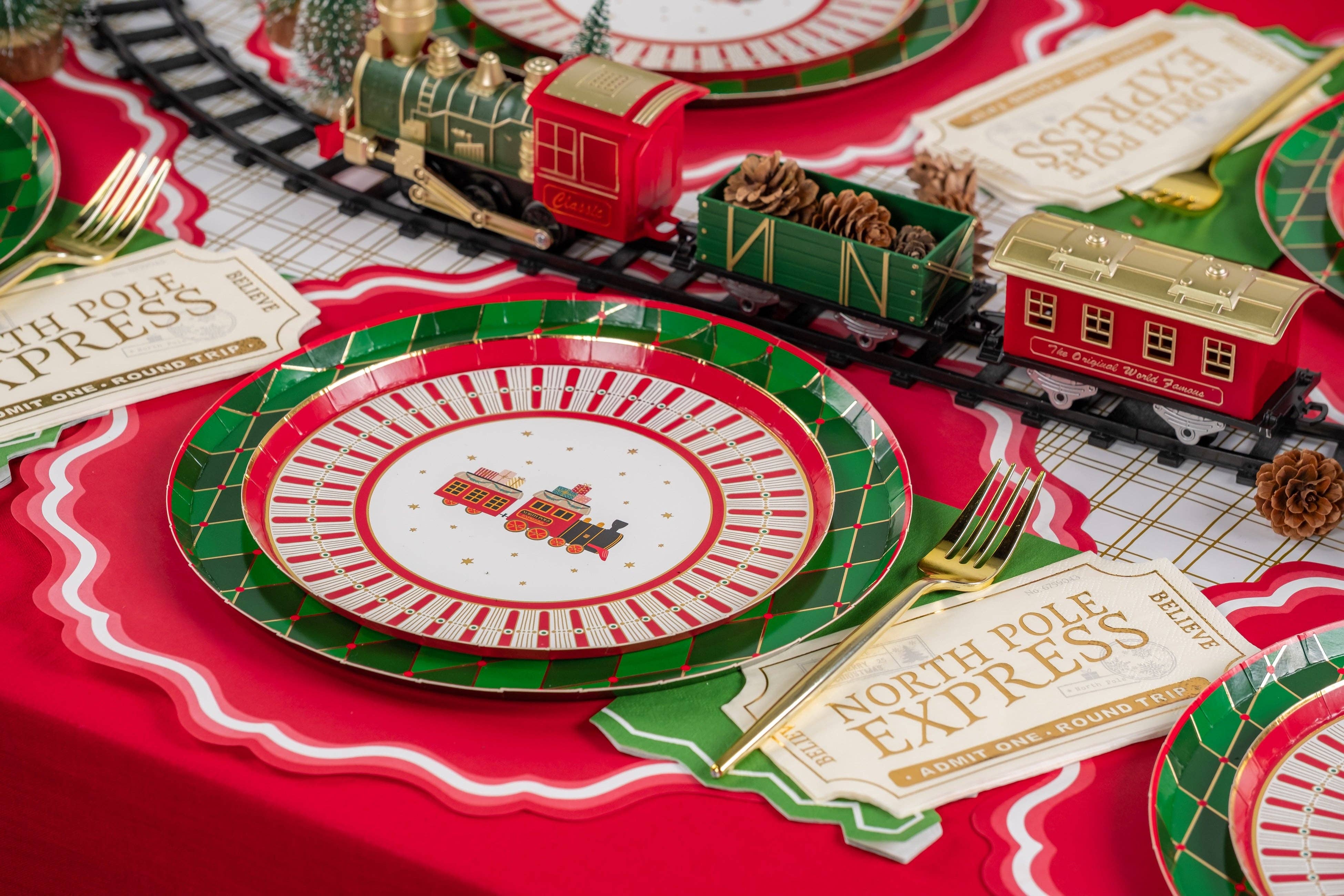 MCL23-PL2- Bright Red Fancy Scallop Paper Placemats