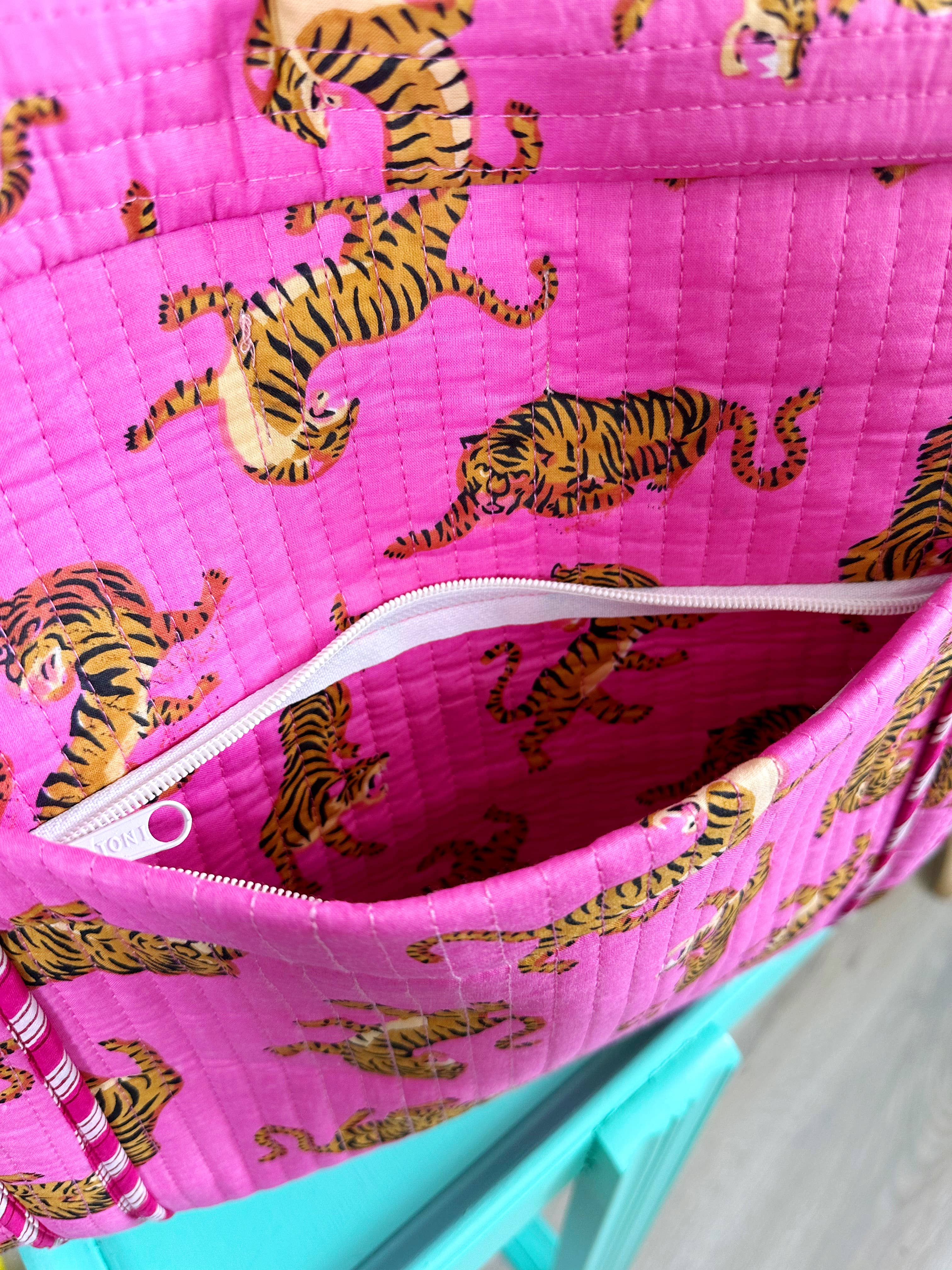 Quilted Weekender Overnight Travel Bag - Pink Tigers