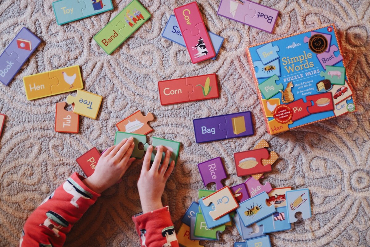 Simple Word Puzzle Pairs