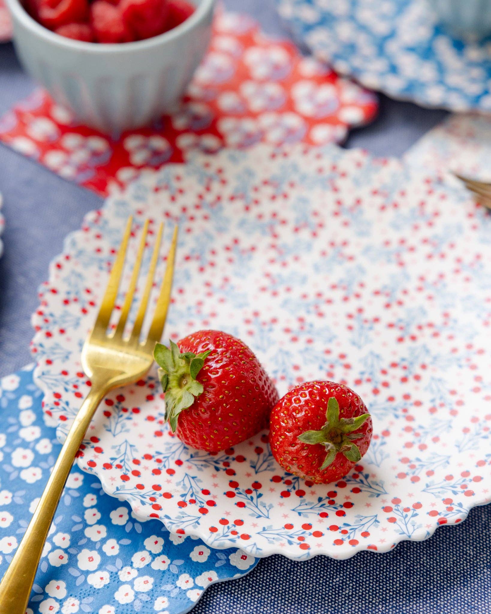 Floral Bamboo Plate Set (Melamine)
