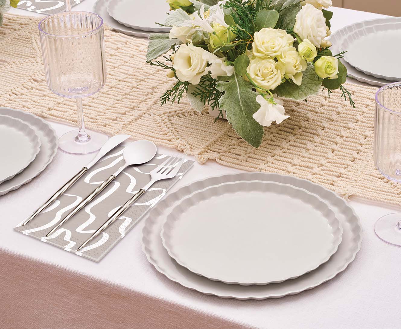 Silver Bella Assorted Plastic Cutlery, 24pc (Service for 8)