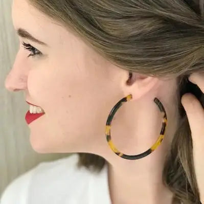 Thick Tortoise Hoops